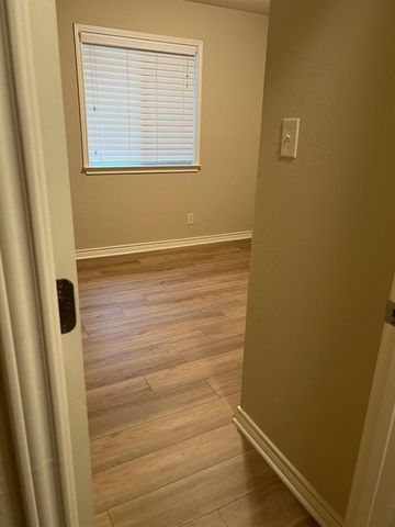 2915 Bushnell DR, Austin, TX 78745