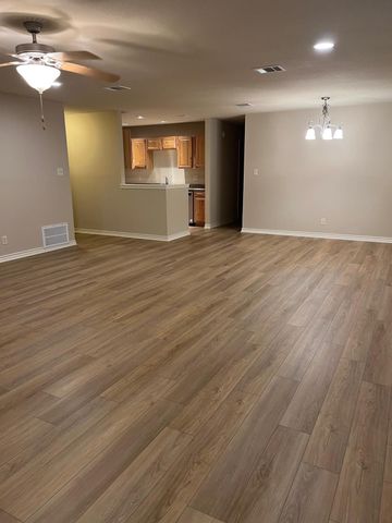 2915 Bushnell DR, Austin, TX 78745