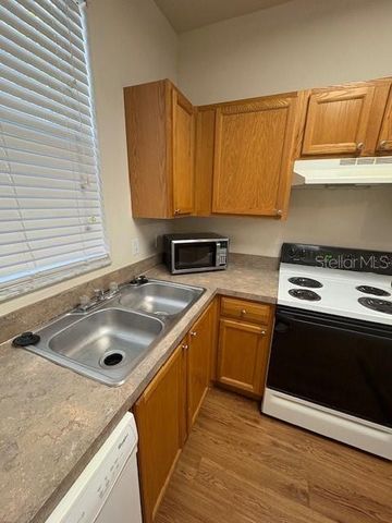 3543 SW 30TH WAY 110, Gainesville, FL 32608