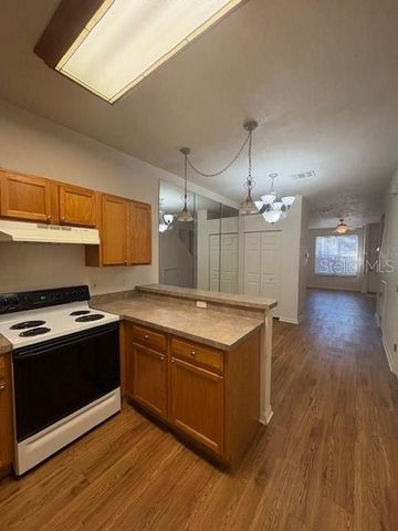 3543 SW 30TH WAY 110, Gainesville, FL 32608