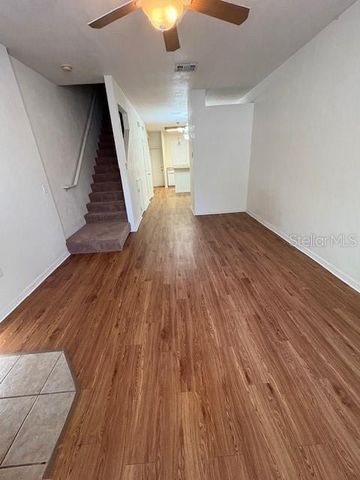 3543 SW 30TH WAY 110, Gainesville, FL 32608