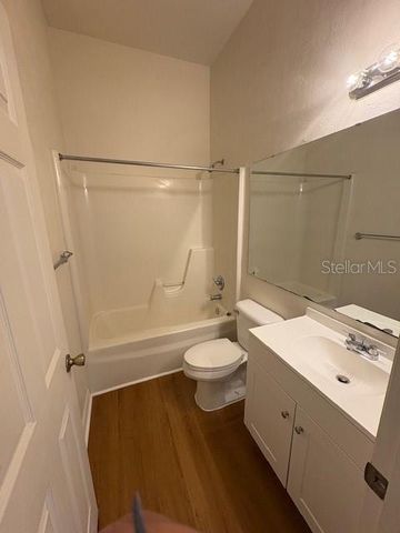 3543 SW 30TH WAY 110, Gainesville, FL 32608