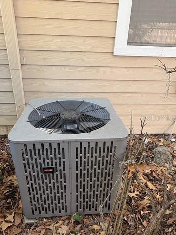 3543 SW 30TH WAY 110, Gainesville, FL 32608