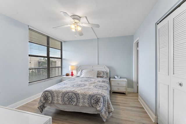 8 N Royal Palm Way 6040, Boca Raton, FL 33432