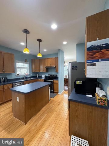 12 COLONEL MILES CT, Harpers Ferry, WV 25425