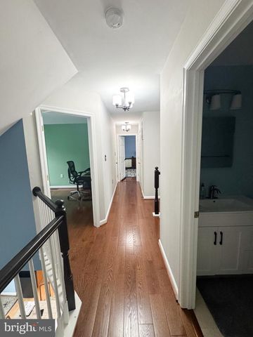 12 COLONEL MILES CT, Harpers Ferry, WV 25425