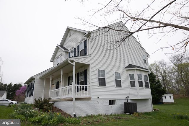 12 COLONEL MILES CT, Harpers Ferry, WV 25425