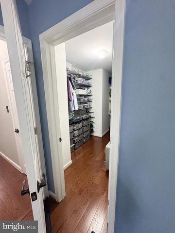 12 COLONEL MILES CT, Harpers Ferry, WV 25425