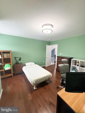 12 COLONEL MILES CT, Harpers Ferry, WV 25425