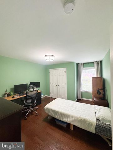 12 COLONEL MILES CT, Harpers Ferry, WV 25425