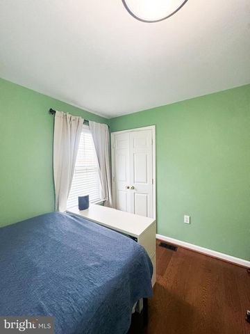12 COLONEL MILES CT, Harpers Ferry, WV 25425
