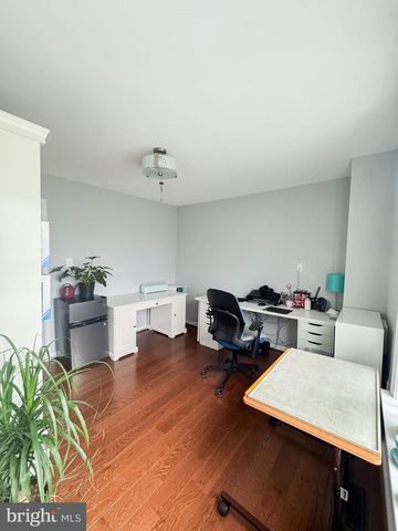 12 COLONEL MILES CT, Harpers Ferry, WV 25425