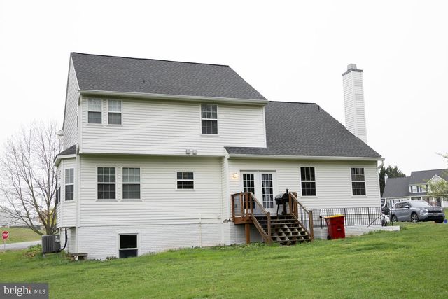 12 COLONEL MILES CT, Harpers Ferry, WV 25425