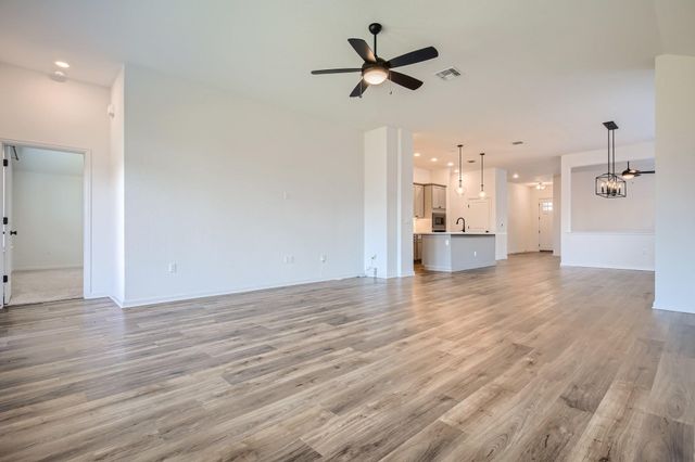 7904 Gilwice LN, Austin, TX 78744