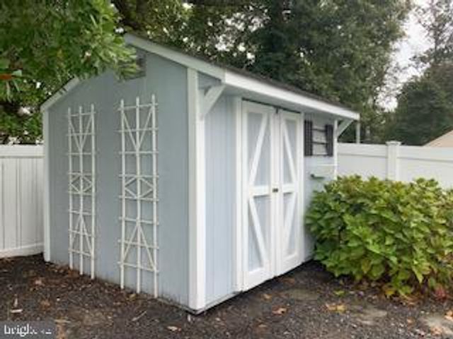 14 BETHANY LN, Blackwood, NJ 08012