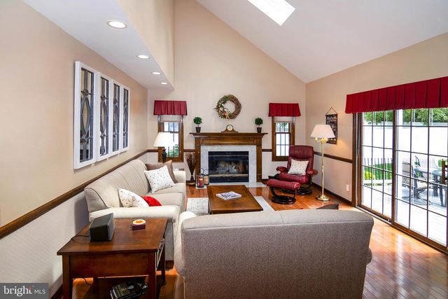 14 BETHANY LN, Blackwood, NJ 08012