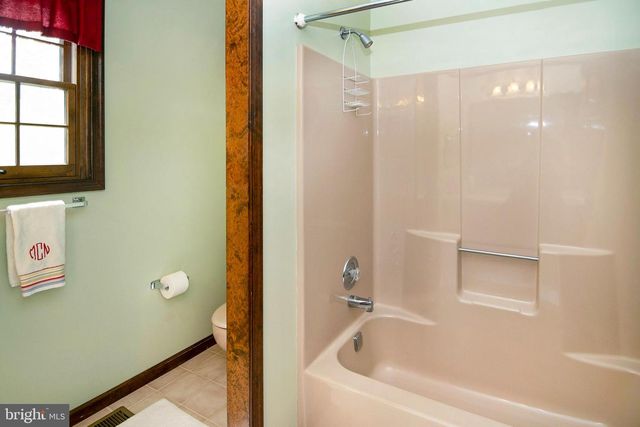 14 BETHANY LN, Blackwood, NJ 08012