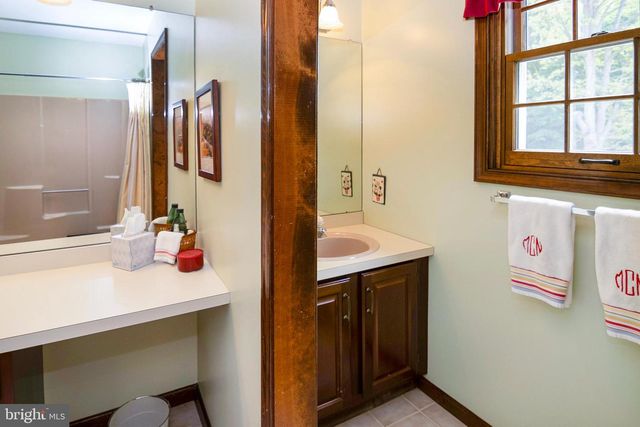 14 BETHANY LN, Blackwood, NJ 08012