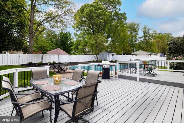 14 BETHANY LN, Blackwood, NJ 08012