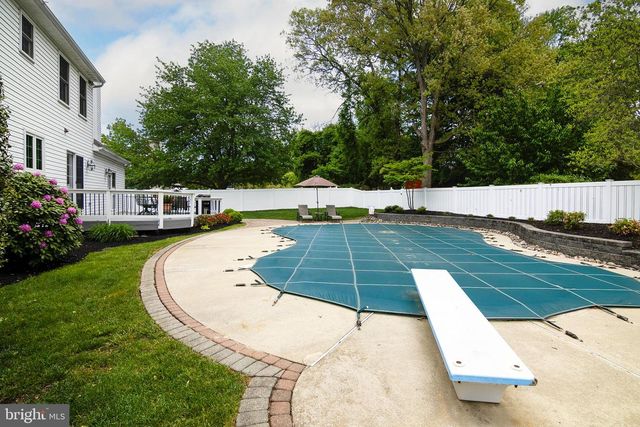 14 BETHANY LN, Blackwood, NJ 08012