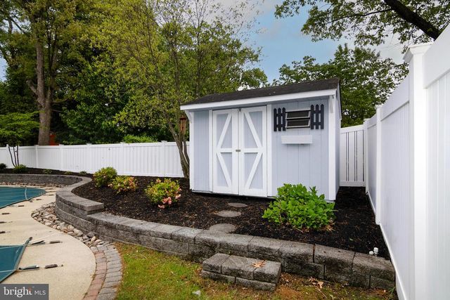 14 BETHANY LN, Blackwood, NJ 08012