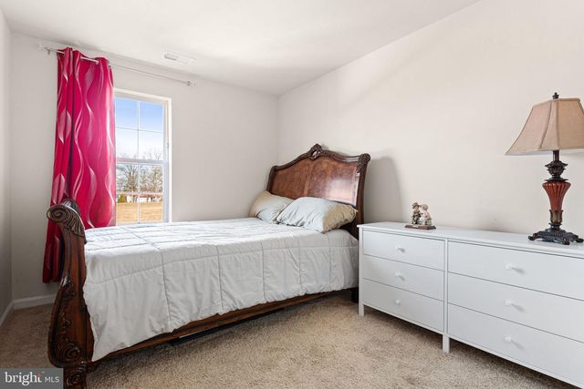 12 PEREGRINE WAY, Burlington, NJ 08016