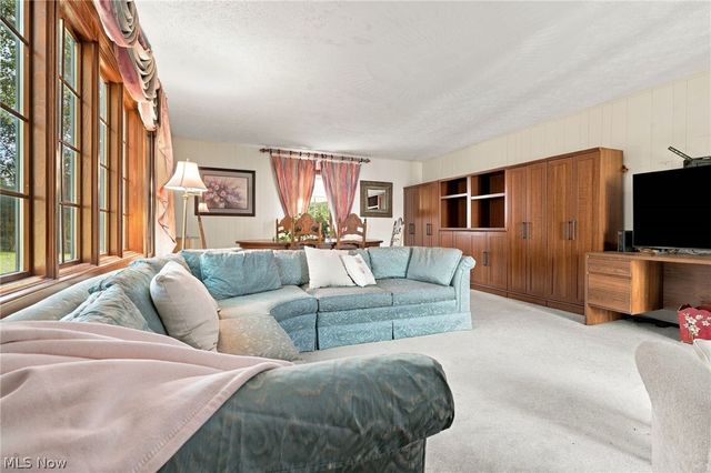 4107 Ashwood Street NW, Canton, OH 44708
