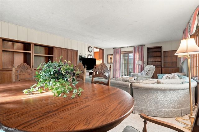 4107 Ashwood Street NW, Canton, OH 44708
