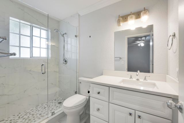 127 Yacht Club Way 101, Hypoluxo, FL 33462