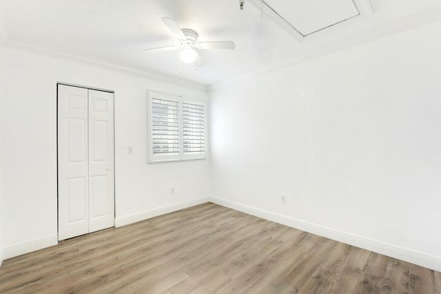 127 Yacht Club Way 101, Hypoluxo, FL 33462