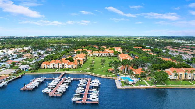 127 Yacht Club Way 101, Hypoluxo, FL 33462