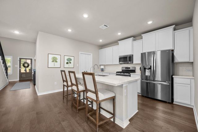 280 Pepperbark LOOP, Buda, TX 78610