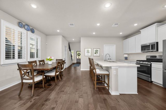 280 Pepperbark LOOP, Buda, TX 78610