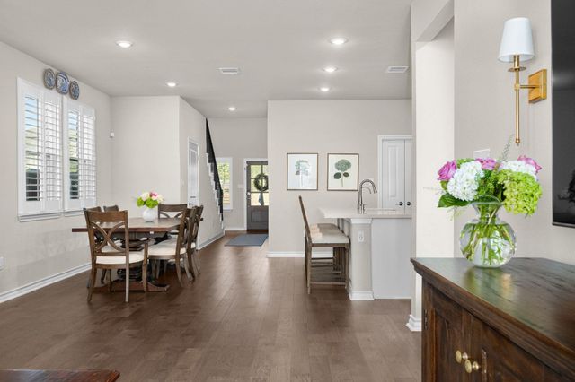 280 Pepperbark LOOP, Buda, TX 78610