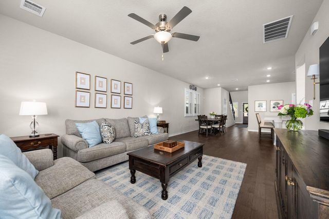 280 Pepperbark LOOP, Buda, TX 78610