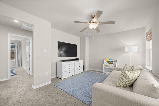 280 Pepperbark LOOP, Buda, TX 78610