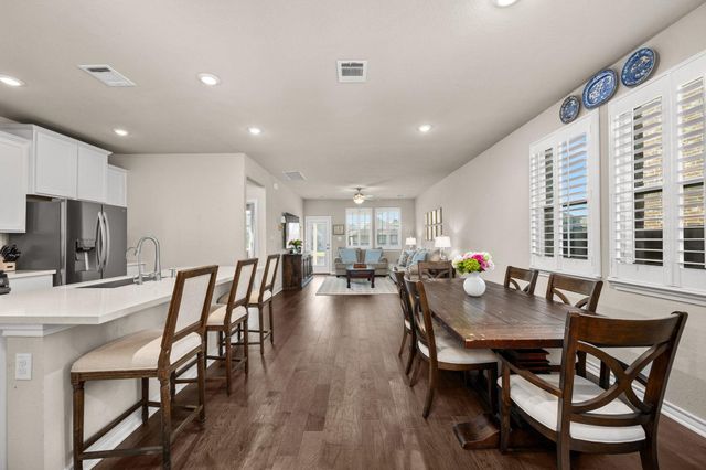 280 Pepperbark LOOP, Buda, TX 78610