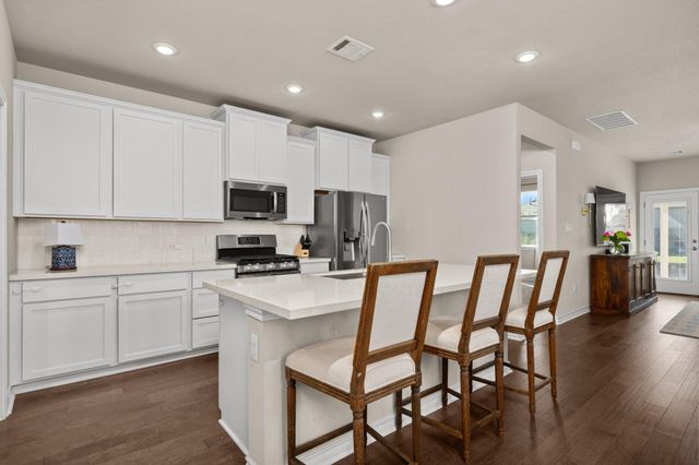 280 Pepperbark LOOP, Buda, TX 78610