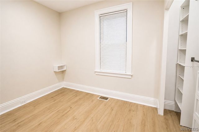 284 Olmstead Avenue, Lancaster, NY 14043