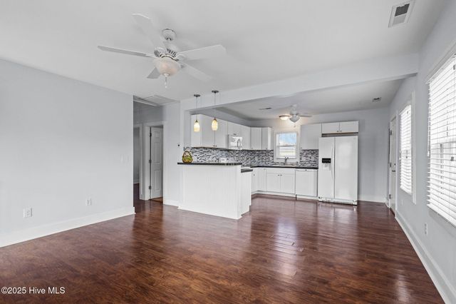 1404 Shackleford Street, Morehead City, NC 28557