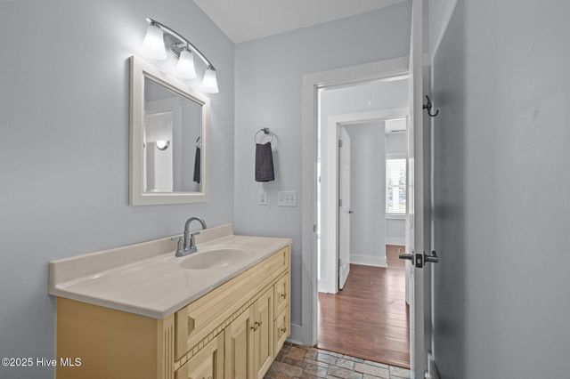 1404 Shackleford Street, Morehead City, NC 28557