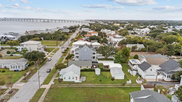 1404 Shackleford Street, Morehead City, NC 28557