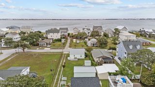 1404 Shackleford Street, Morehead City, NC 28557