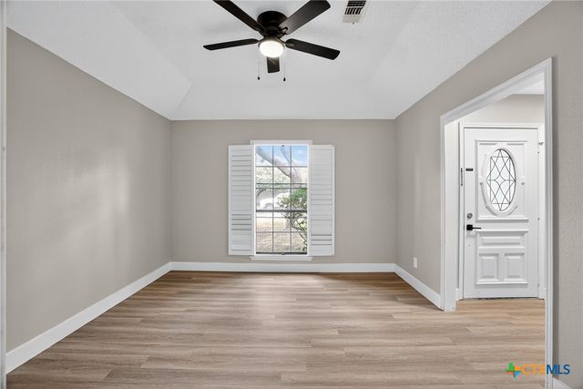 107 Cherry Hills Drive, Rockport, TX 78382