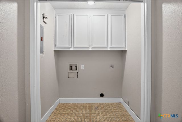 107 Cherry Hills Drive, Rockport, TX 78382