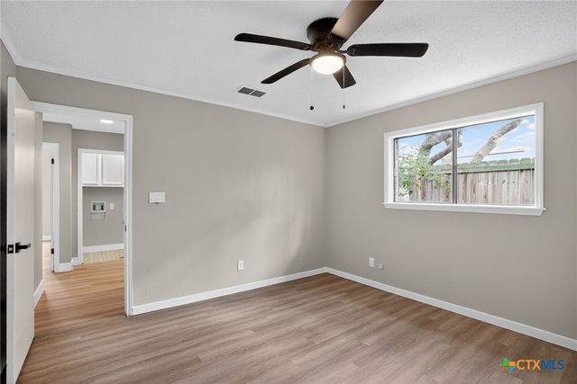 107 Cherry Hills Drive, Rockport, TX 78382