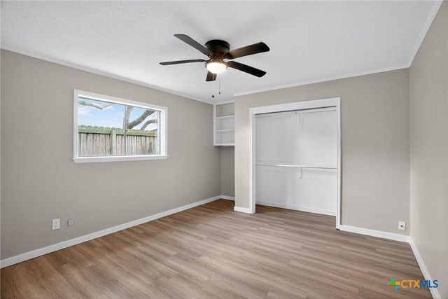 107 Cherry Hills Drive, Rockport, TX 78382