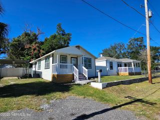 5202 BIRKENHEAD Road, Jacksonville, FL 32210