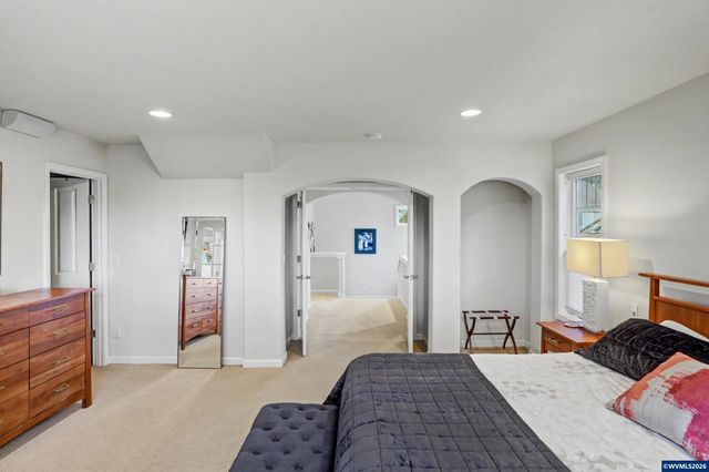 4956 NW Lavender Cir, Corvallis, OR 97330