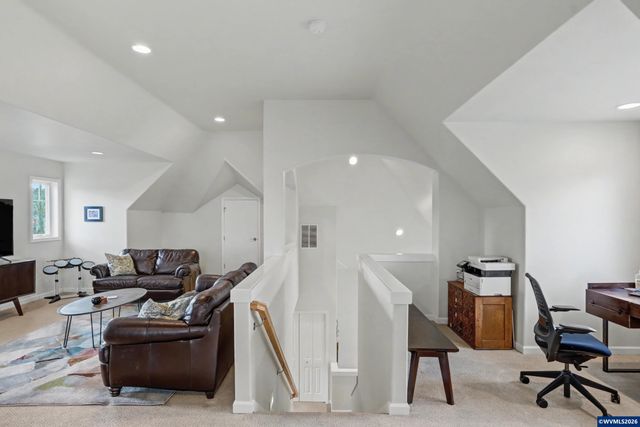 4956 NW Lavender Cir, Corvallis, OR 97330